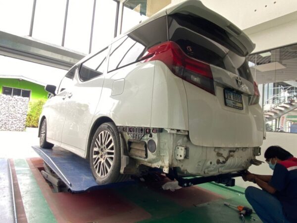 TOYOTA Alphard Towbar (2015-2023)