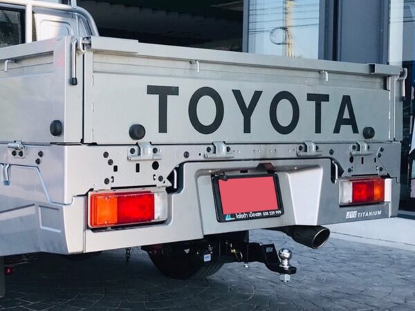 TOYOTA Hilux Champ Towbar (2023-2025)